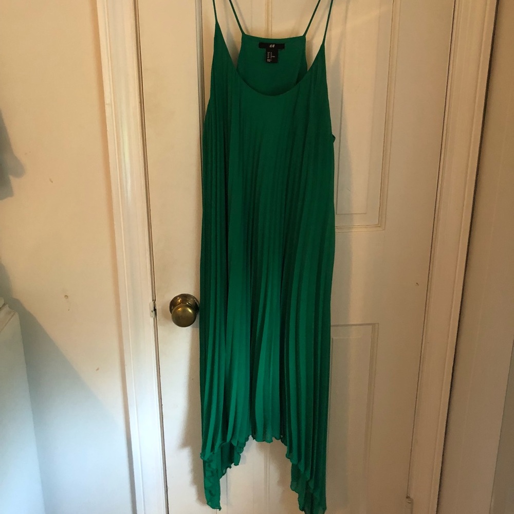 H&M green pleated dress